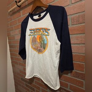 Eagles Tour Shirt Womens Medium     Sku 97